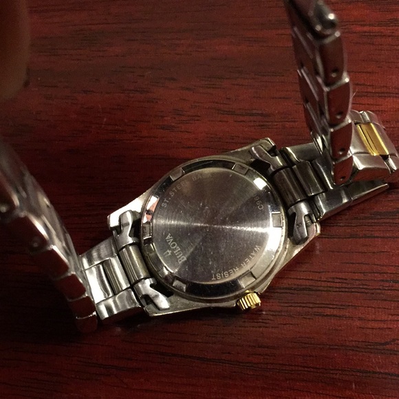 Bulova Watch - Picture 4 of 5